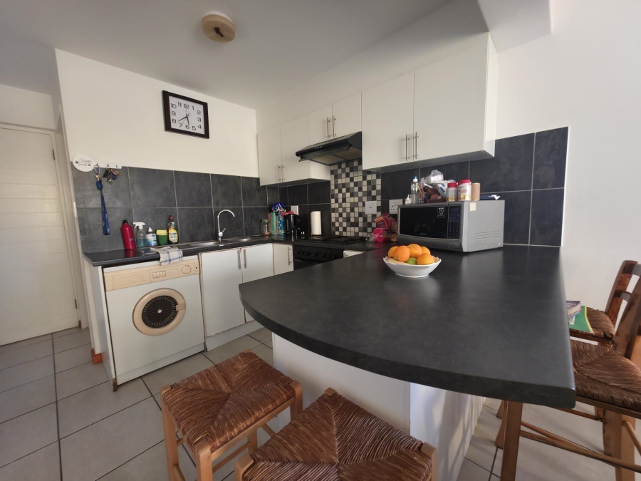 2 Bedroom Property for Sale in Houghton Place Western Cape